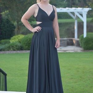Black prom dress